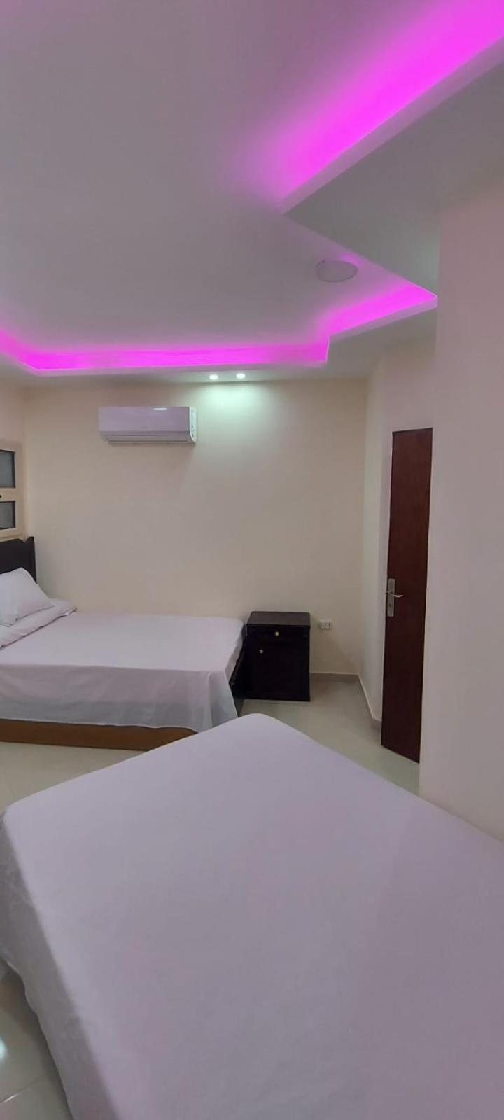Casablanca Beach Aparthotel Hurghada Habitación foto
